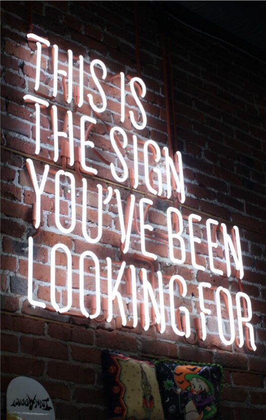 MY-BOSS-about-second-photo-527x830